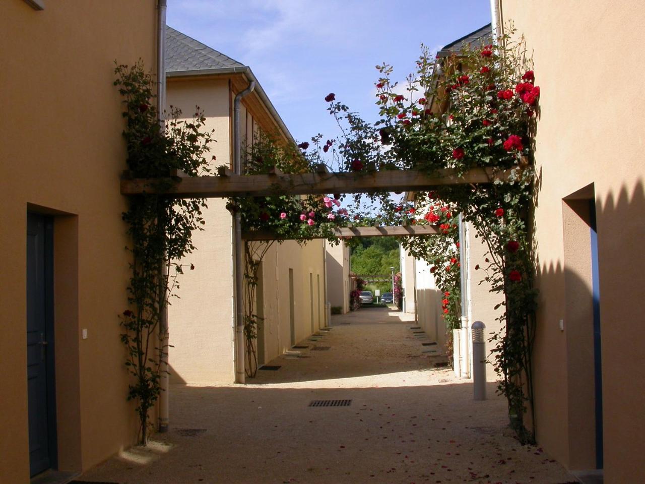 Villa Le Hameau Du Moulin Montignac-Lascaux Esterno foto